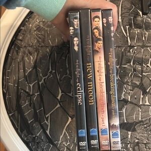 Twilight Saga DVD Collection-missing the first movie